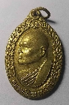 038  เหรียญหันข้างหลวงพ่อแพ วัดพิกุลทอง จ.สิงห์บุรี สร้างปี 2540 เนื้อทองสตางค์